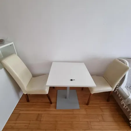 Sunny Apartmant 公寓 *